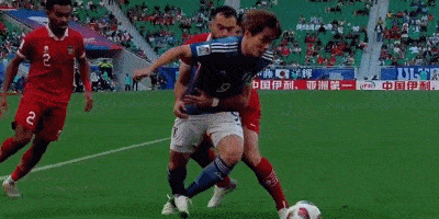 根据赛场内 根据赛场内