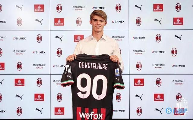 安菲尔德球 安菲尔德球